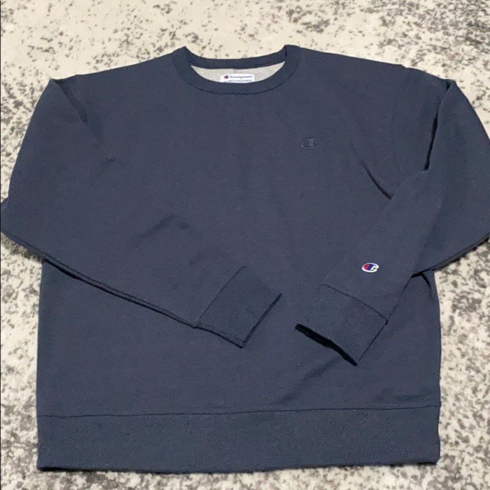 Champion sweatshirt size L EUC grayish blue